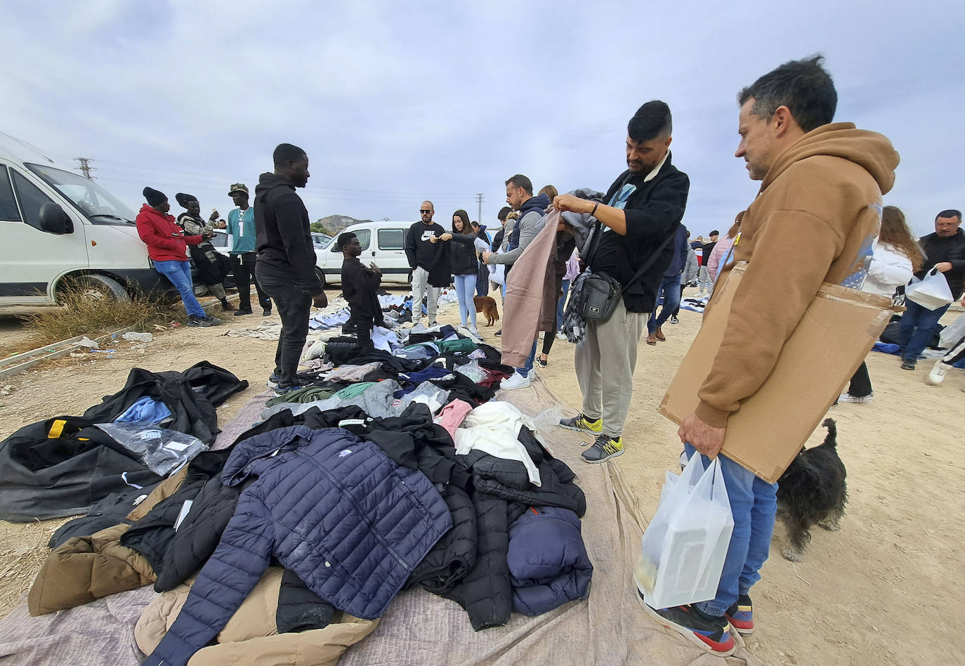 De bolsos a zapatillas: el mercado de las falsificaciones en Benaguasil