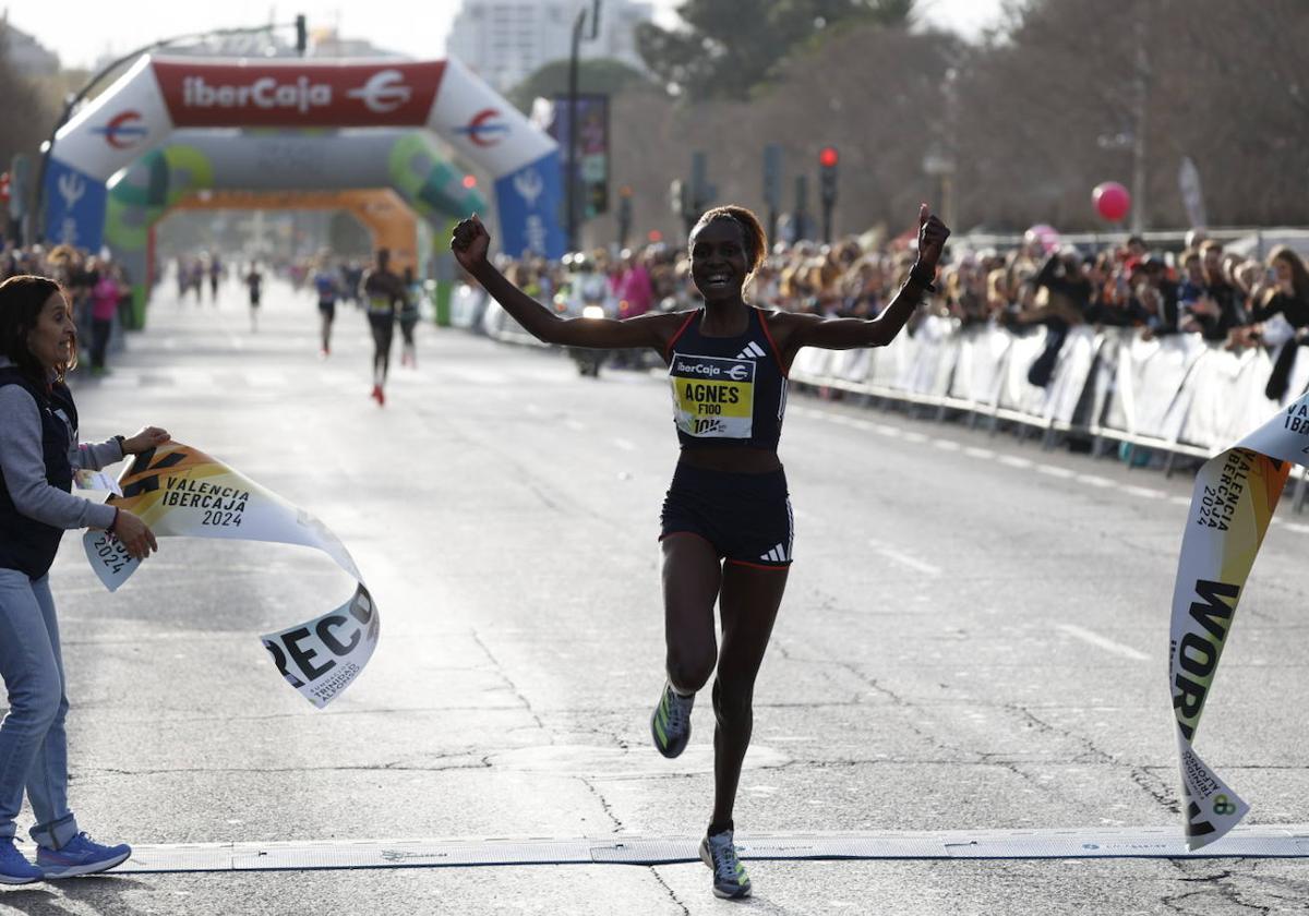 Fotos de la 10K Valencia Ibercaja, la carrera de los récords