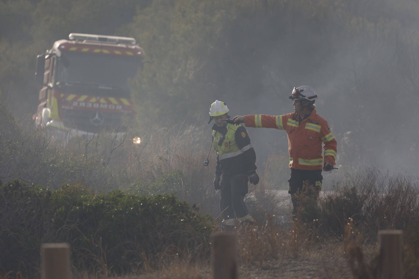 Incendio entre el Saler y Pinedo