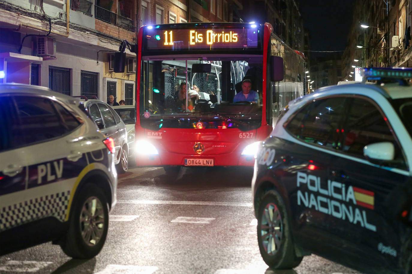 Redada contra la delincuencia en el barrio de Orriols de Valencia