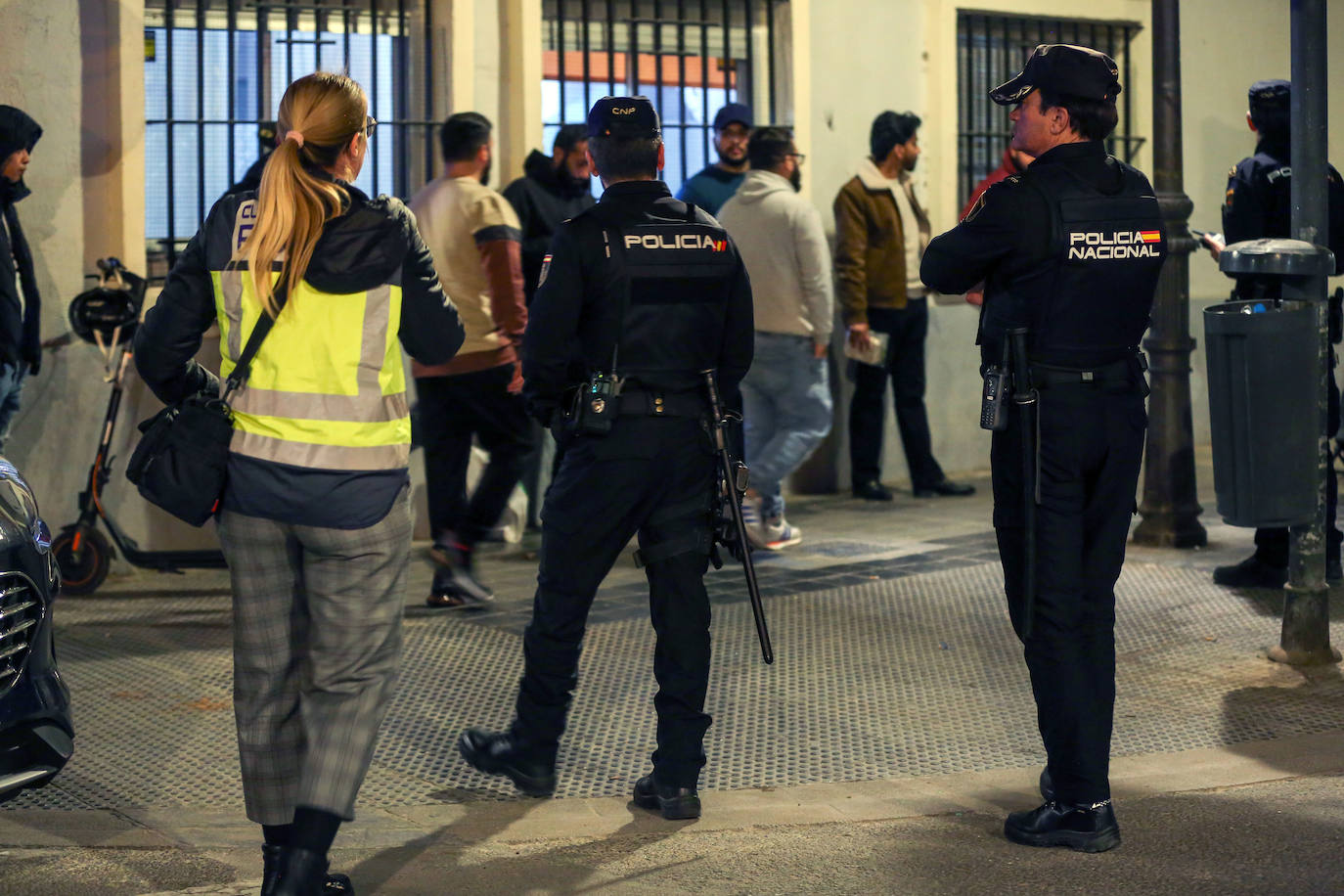 Redada contra la delincuencia en el barrio de Orriols de Valencia