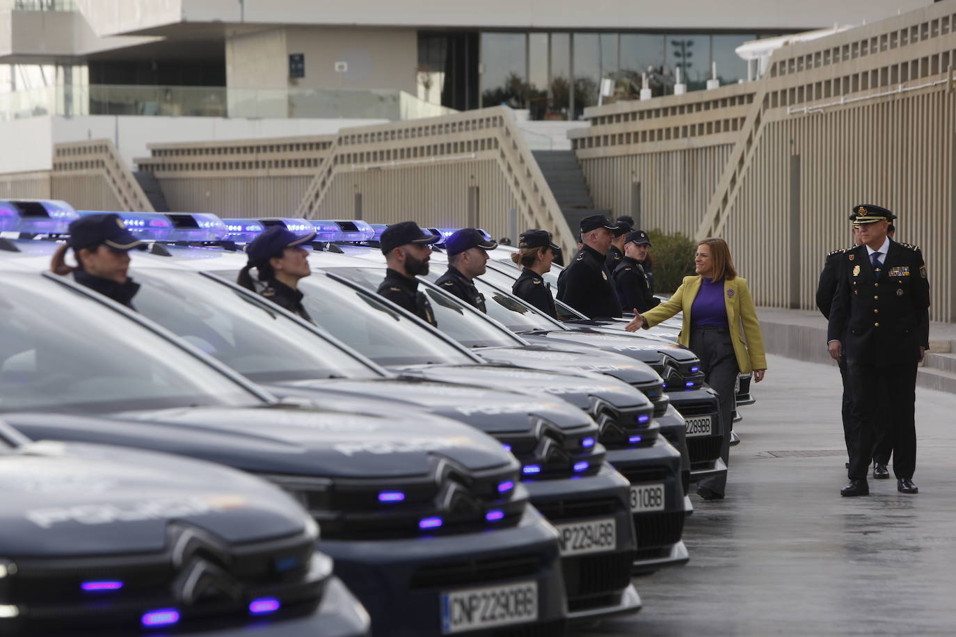 Así son los nuevos coches de la Policía Nacional de Valencia