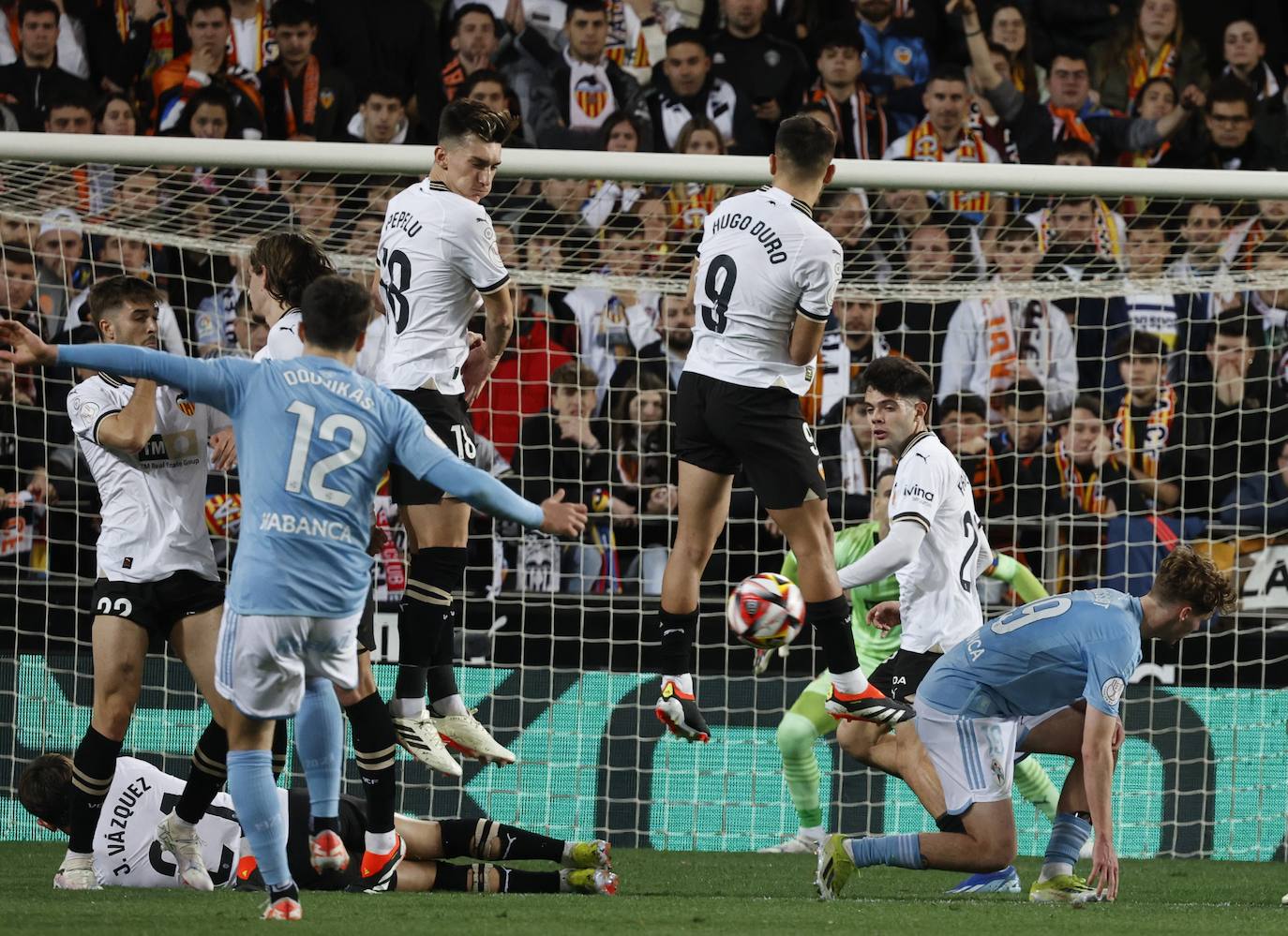 Las mejores imágenes del Valencia CF - RC Celta de Copa del Rey