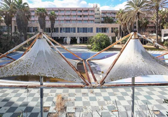 Vista de la piscina del Sidi Saler, este jueves.