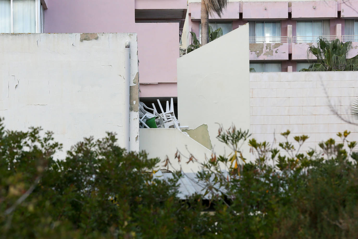 El hotel Sidi Saler, atrapado en el tiempo