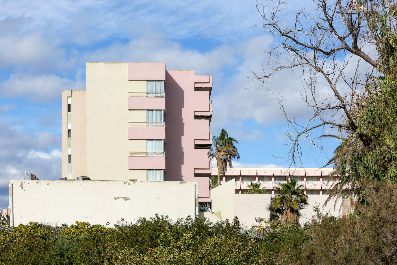 El hotel Sidi Saler, atrapado en el tiempo