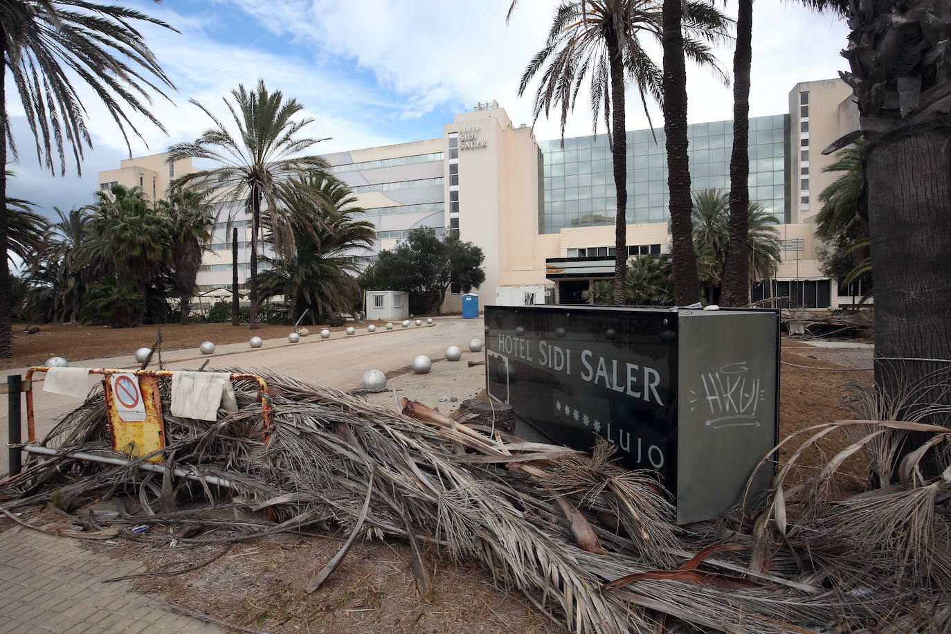 El hotel Sidi Saler, atrapado en el tiempo