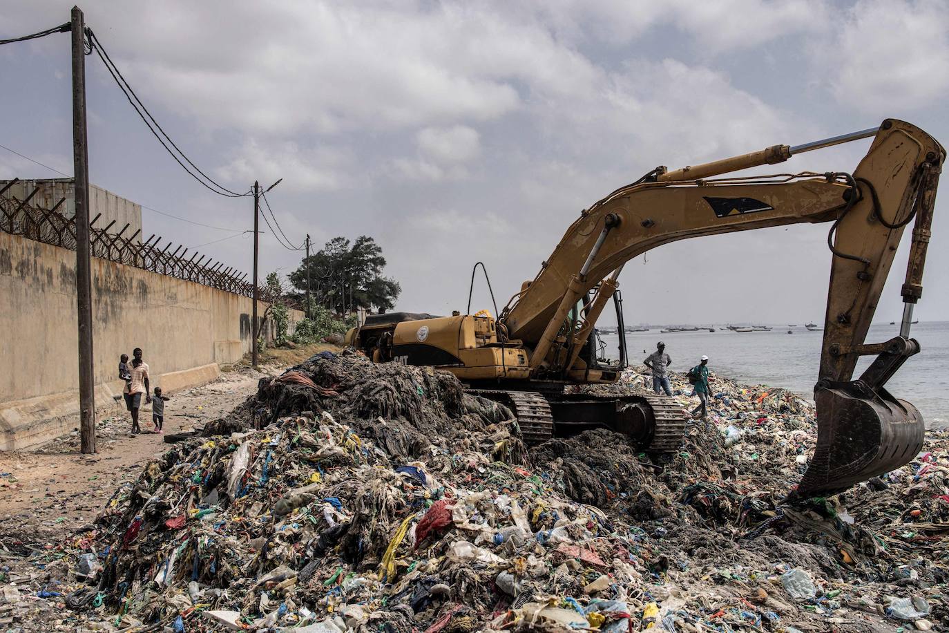 Hann Bay, la cara B de Dakar: de paraíso a vertedero