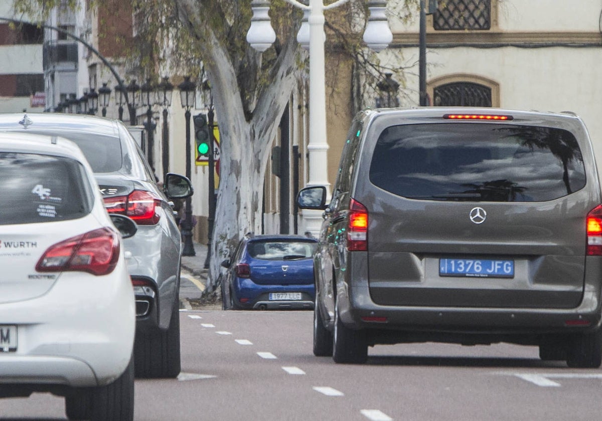 Un vehículo VTC, en Valencia.