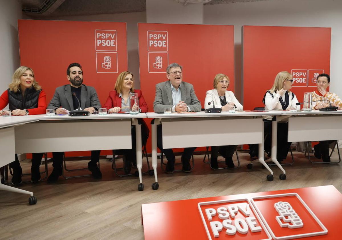 Imagen principal - El PSPV retrasa su congreso a finales de marzo sin pacto entre Soler, Morant y Bielsa