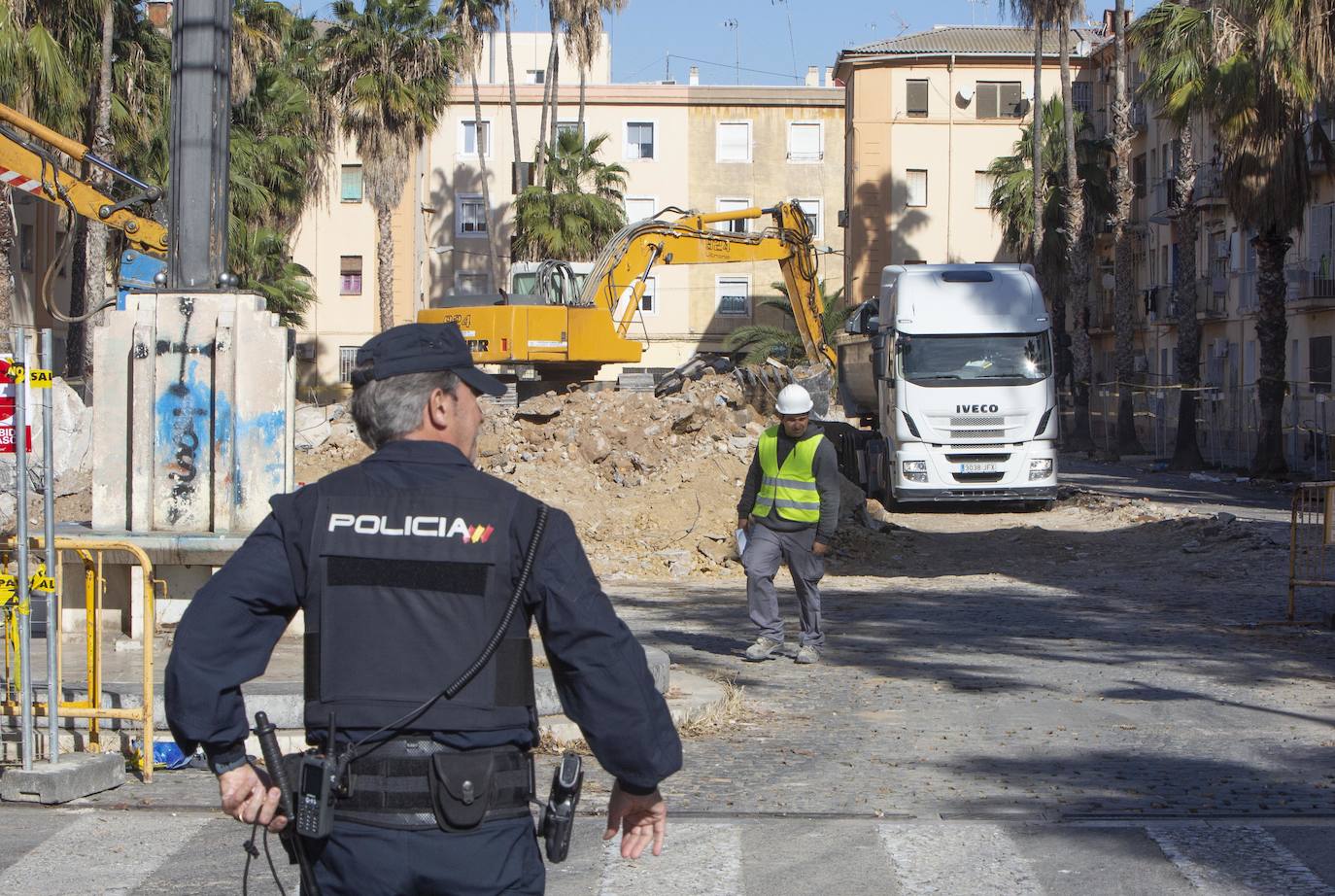 La cara y la cruz del barrio de la Malvarrosa en Valencia