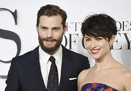 Jamie Dornan y su mujer Amelia Warner.