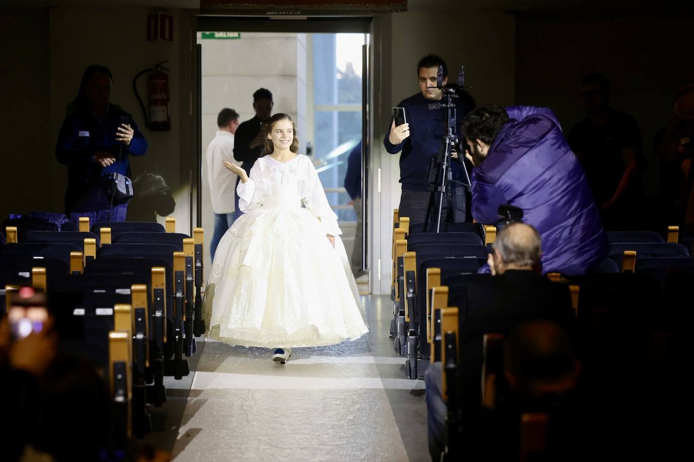 Ensayo de la exaltación de las falleras mayores de Valencia