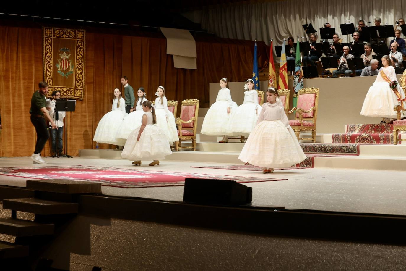 Ensayo de la exaltación de las falleras mayores de Valencia