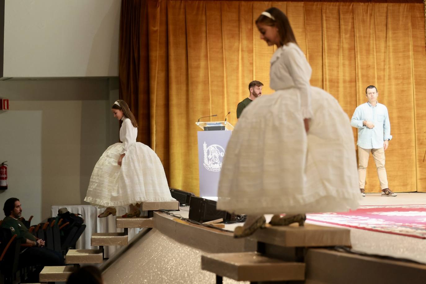 Ensayo de la exaltación de las falleras mayores de Valencia