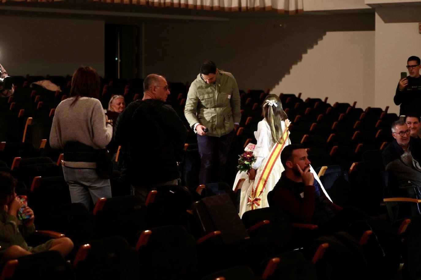 Ensayo de la exaltación de las falleras mayores de Valencia