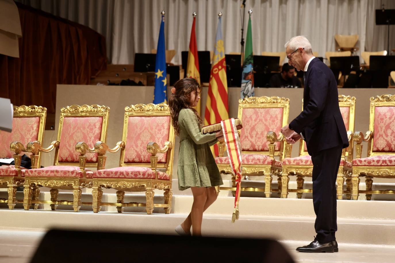 Ensayo de la exaltación de las falleras mayores de Valencia