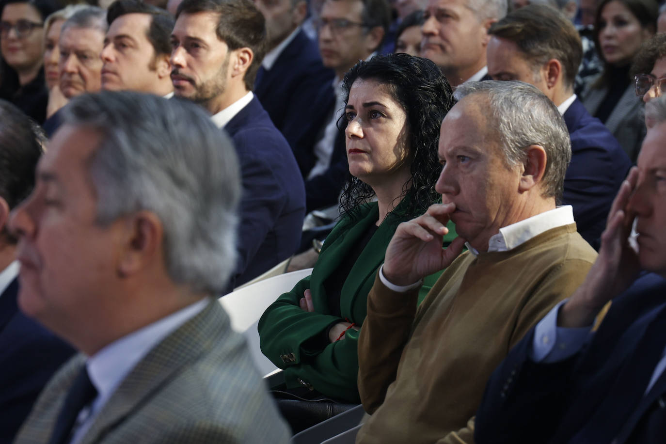 Fotos: la sociedad y los empresarios valencianos se vuelcan con la iniciativa &#039;Somos más&#039; de LAS PROVINCIAS