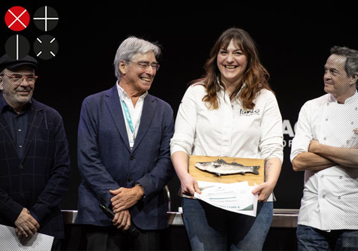 María José Martínez, tras recoger su premio. Óscar Chamorro