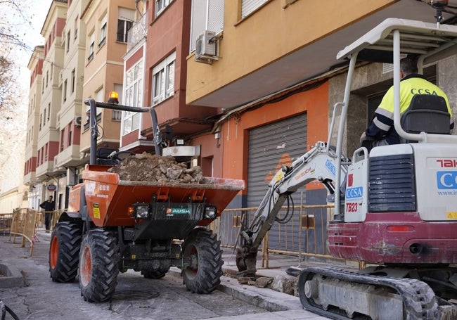 Obras iniciadas en la Avenida Selgas.