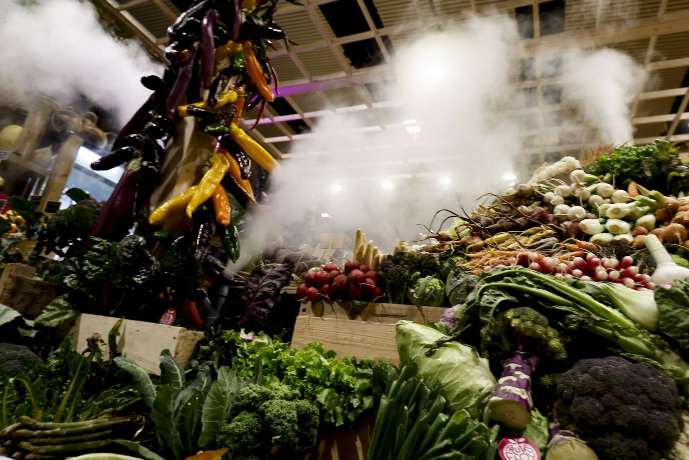 Bodegón de fruta expuesto en Madrid Fusión 2024.