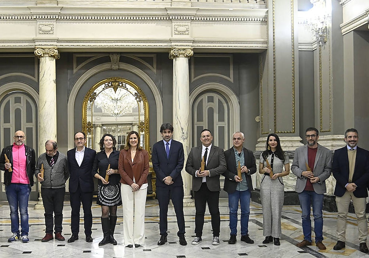 Momento posterior a la entrega de premios.
