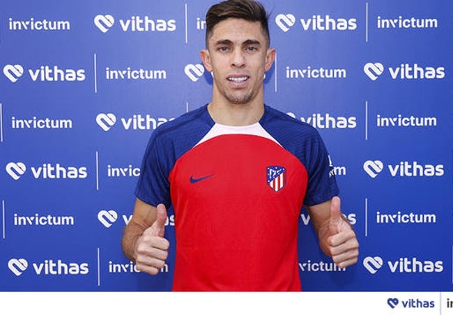 Paulista, ya con la camiseta del Atlético.