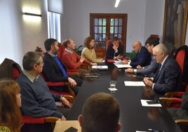 Momento de la reunión en el Ayuntamiento de Xàtiva.