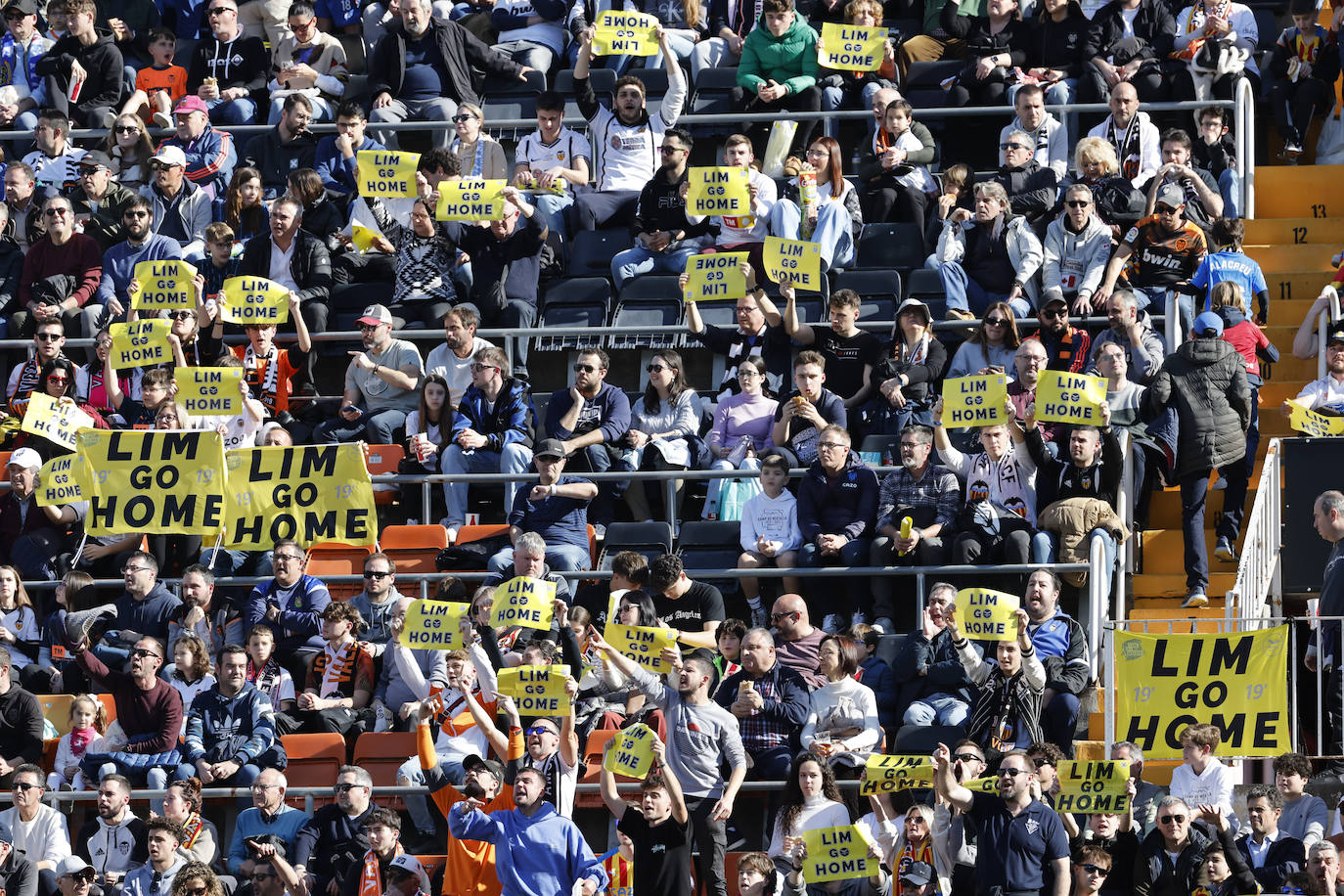 Las mejores imágenes del partido Valencia CF - Almería