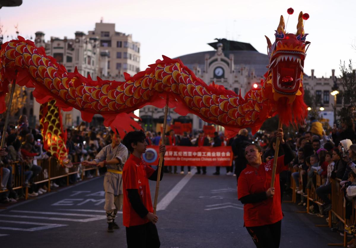 Cabalgata del Año Nuevo Chino en Valencia 2024.