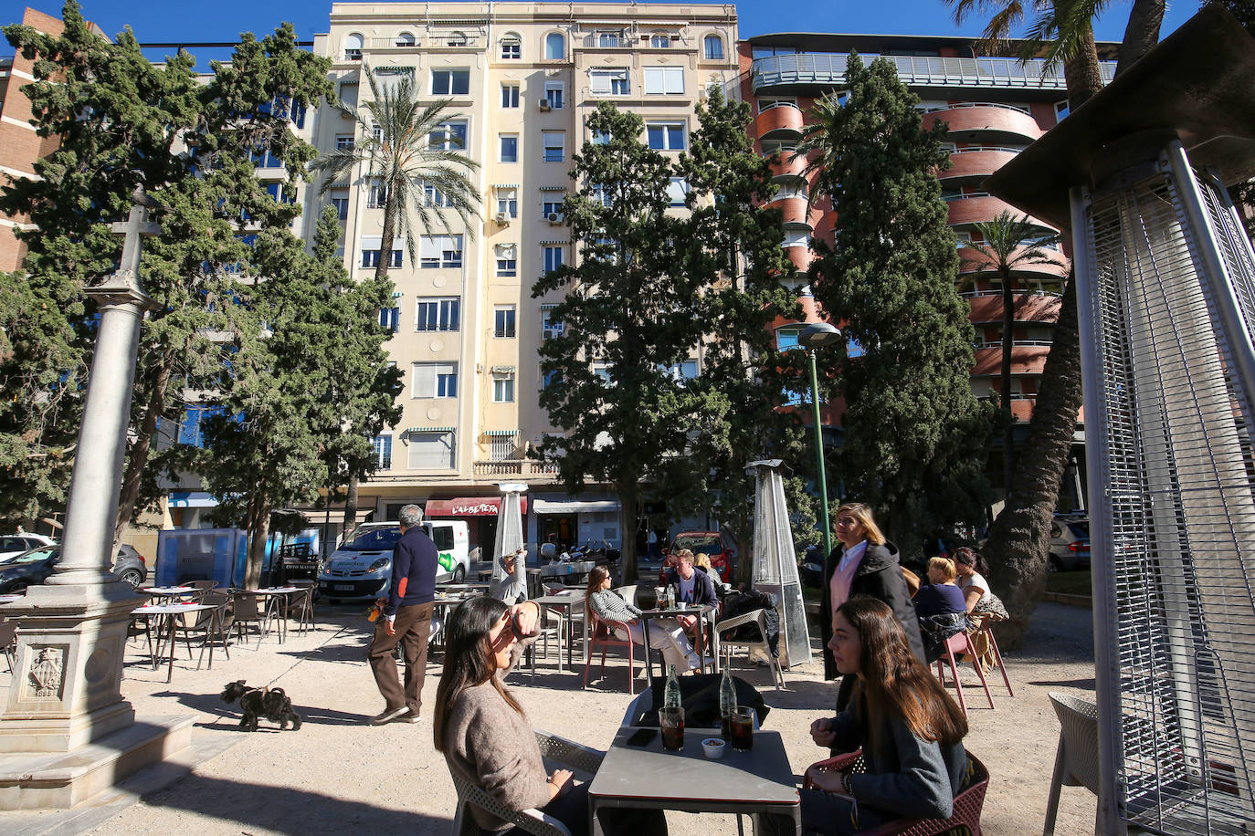 La Alameda es una de los lugares con mayor vida social, donde las viviendas se construyeron pensando en las vistas al cauce.