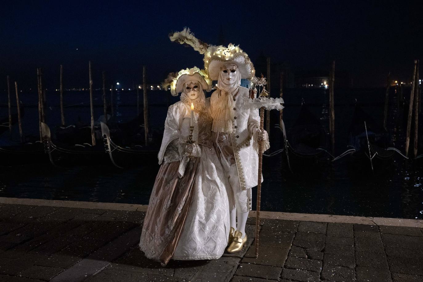 Noche de máscaras en Venecia
