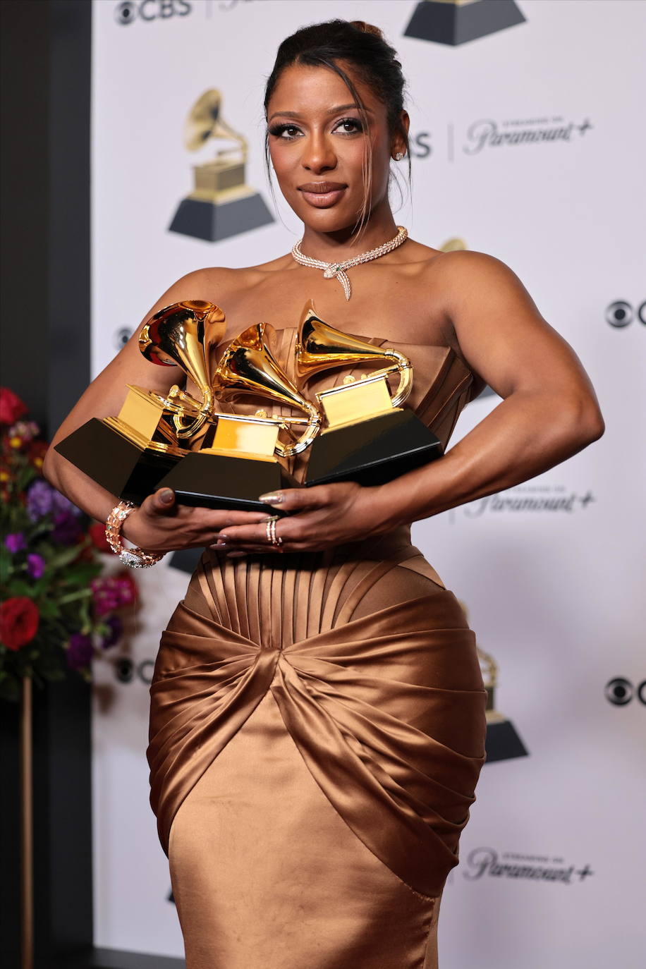 La alfombra roja de los premios Grammy 2024