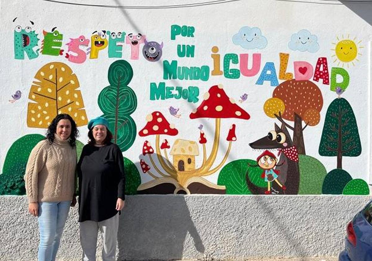 Moncofa pinta un mural por la igualdad