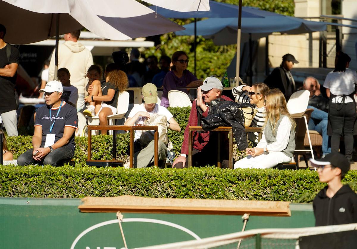 Asistentes a un torneo en el Club de Tenis Valencia, hace unos meses.