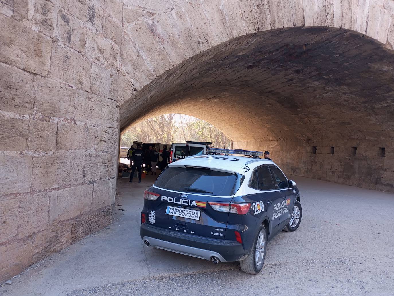 Matan a un indigente a pedradas en el viejo cauce de Valencia y dejan a otro en estado crítico