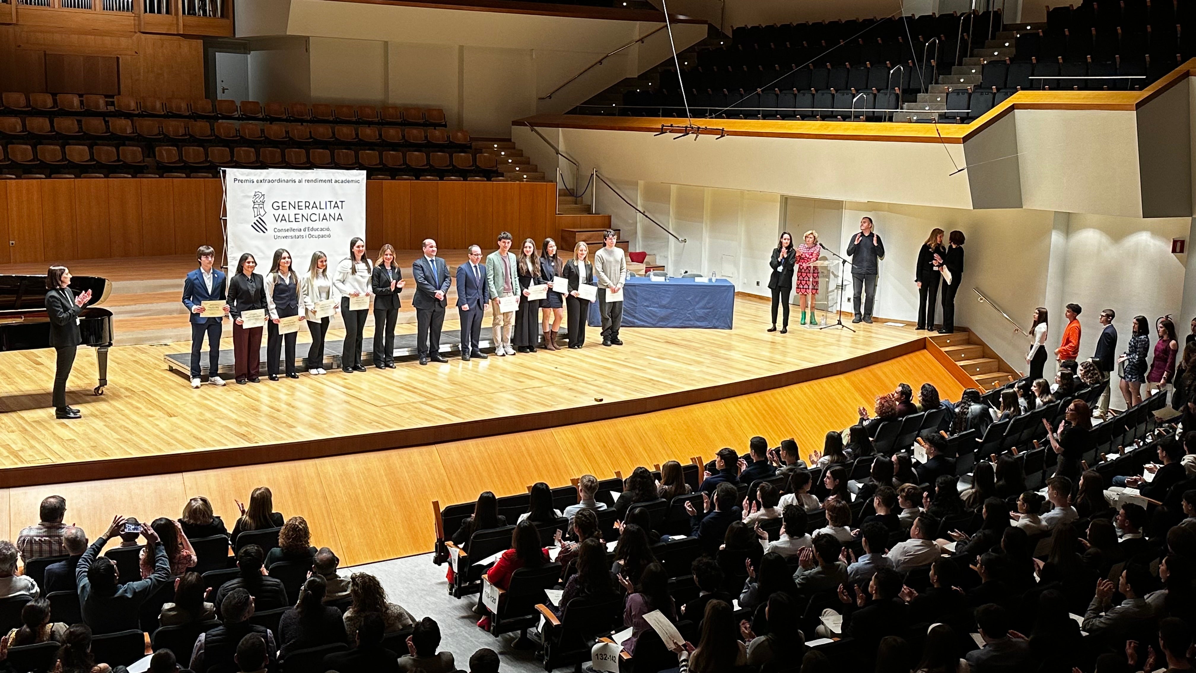 Algunos de los alumnos premiados