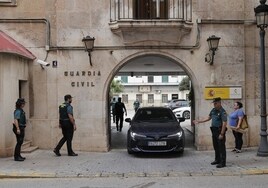 Imagen de un cuartel de la Guardia Civil en Valencia.