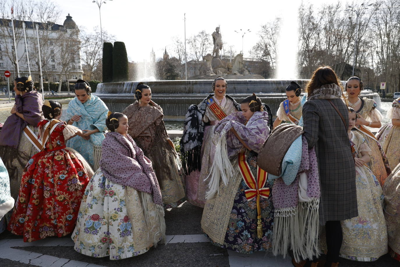 Las falleras mayores de Valencia y su corte, las grandes protagonistas en Madrid