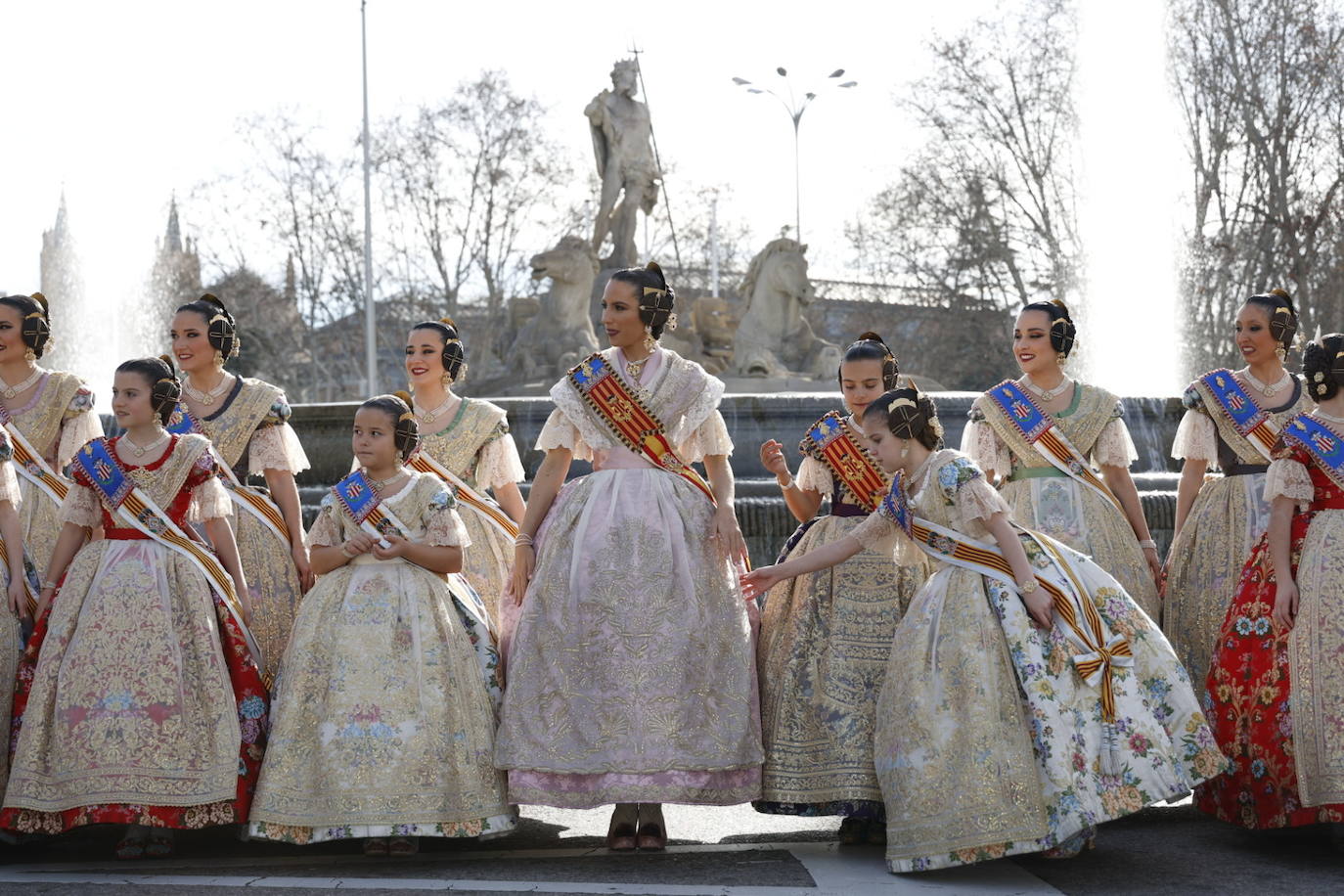 Las falleras mayores de Valencia y su corte, las grandes protagonistas en Madrid