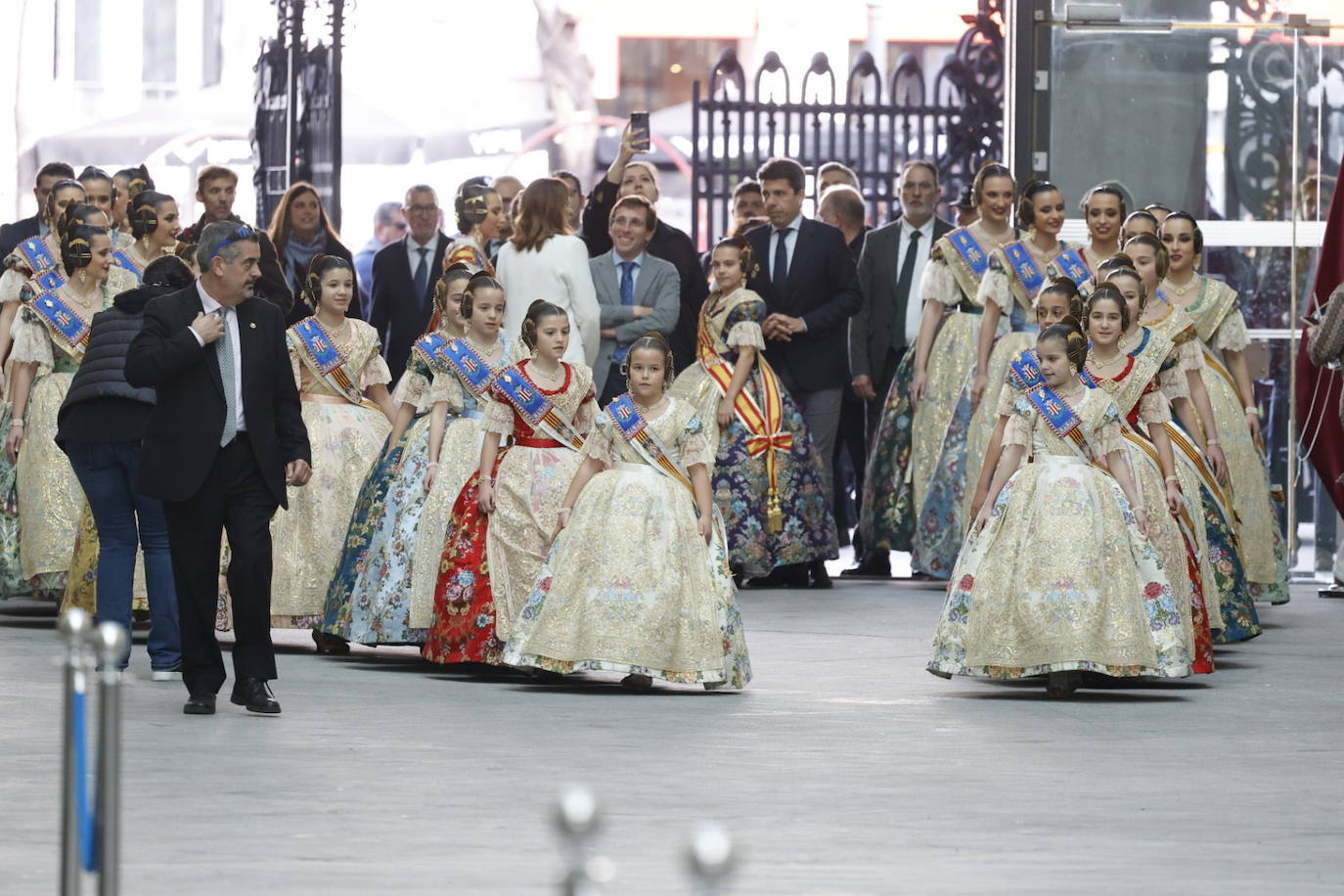 Recepción Oficial a las Falleras Mayores de Valencia en el Ayuntamiento de Madrid