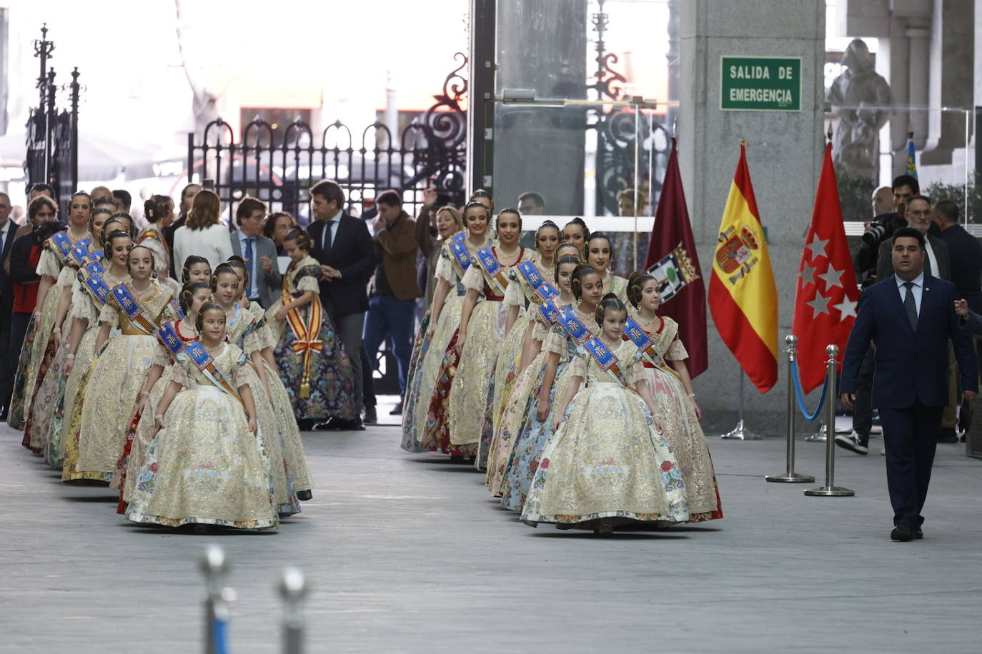 Recepción Oficial a las Falleras Mayores de Valencia en el Ayuntamiento de Madrid