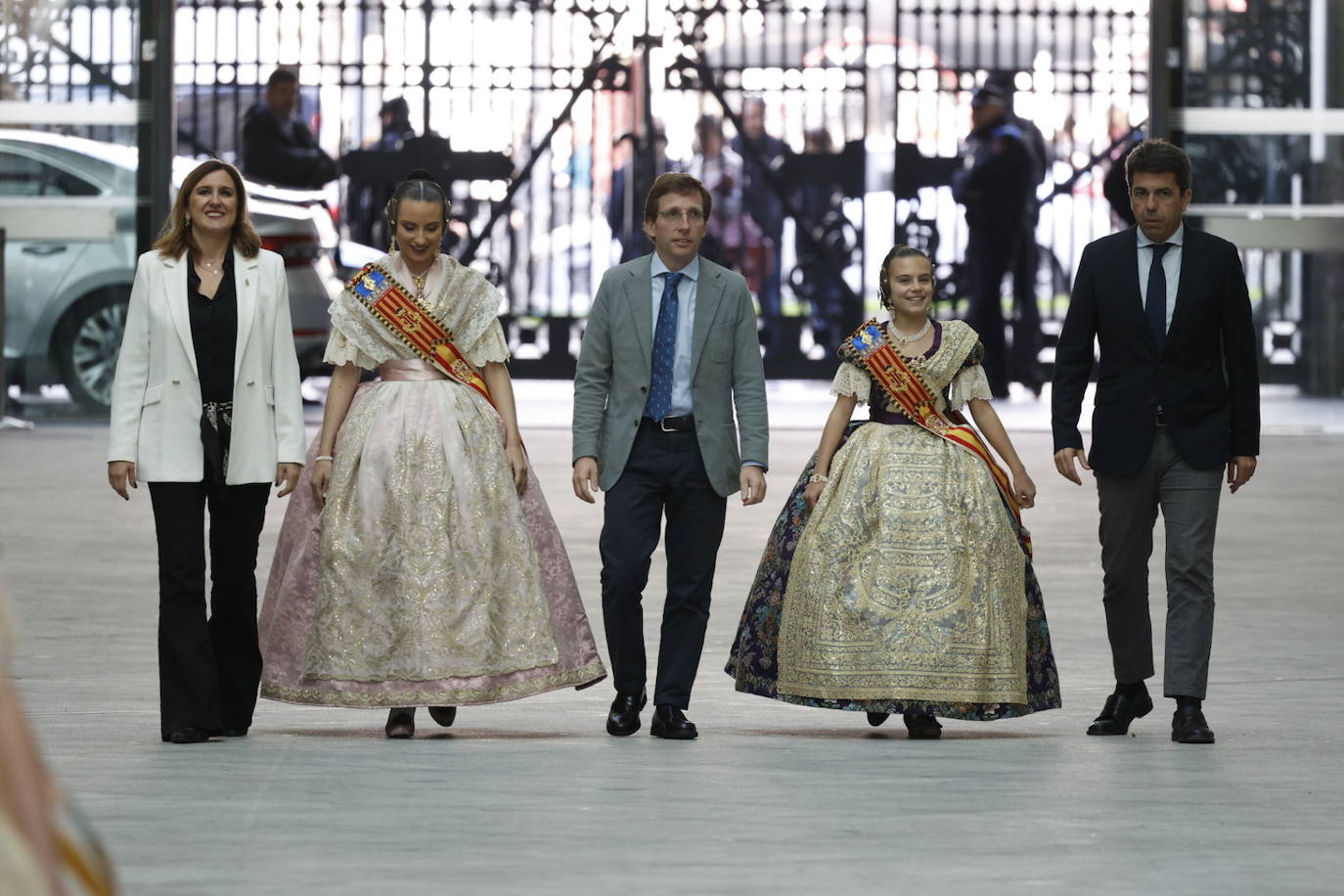 Recepción Oficial a las Falleras Mayores de Valencia en el Ayuntamiento de Madrid