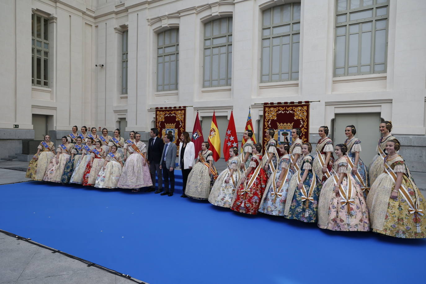 Recepción Oficial a las Falleras Mayores de Valencia en el Ayuntamiento de Madrid