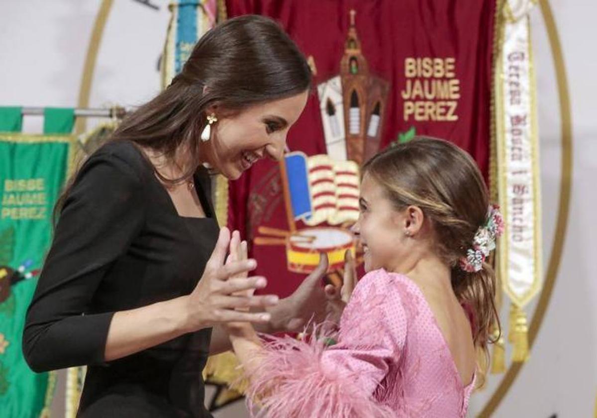 María Estela Arlandis y Marina García, el día de su elección como falleras mayores de Valencia