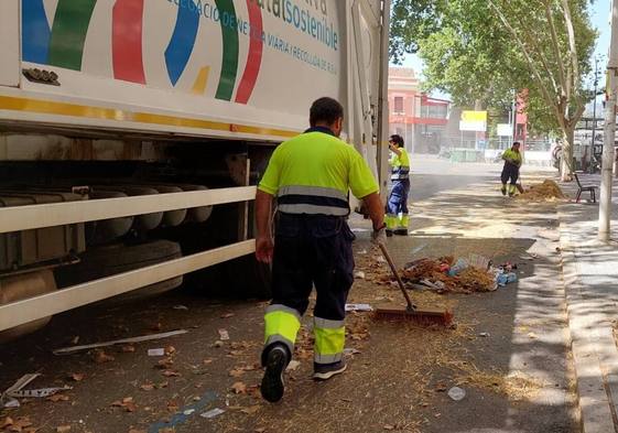 Xàtiva sacará a licitación el nuevo contrato de limpieza viaria y recogida de residuos.