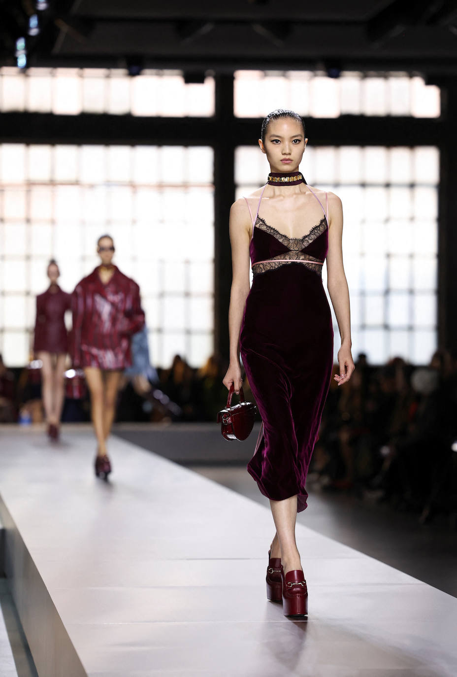 Fotos: el nuevo Gucci deslumbra en la pasarela de Milán