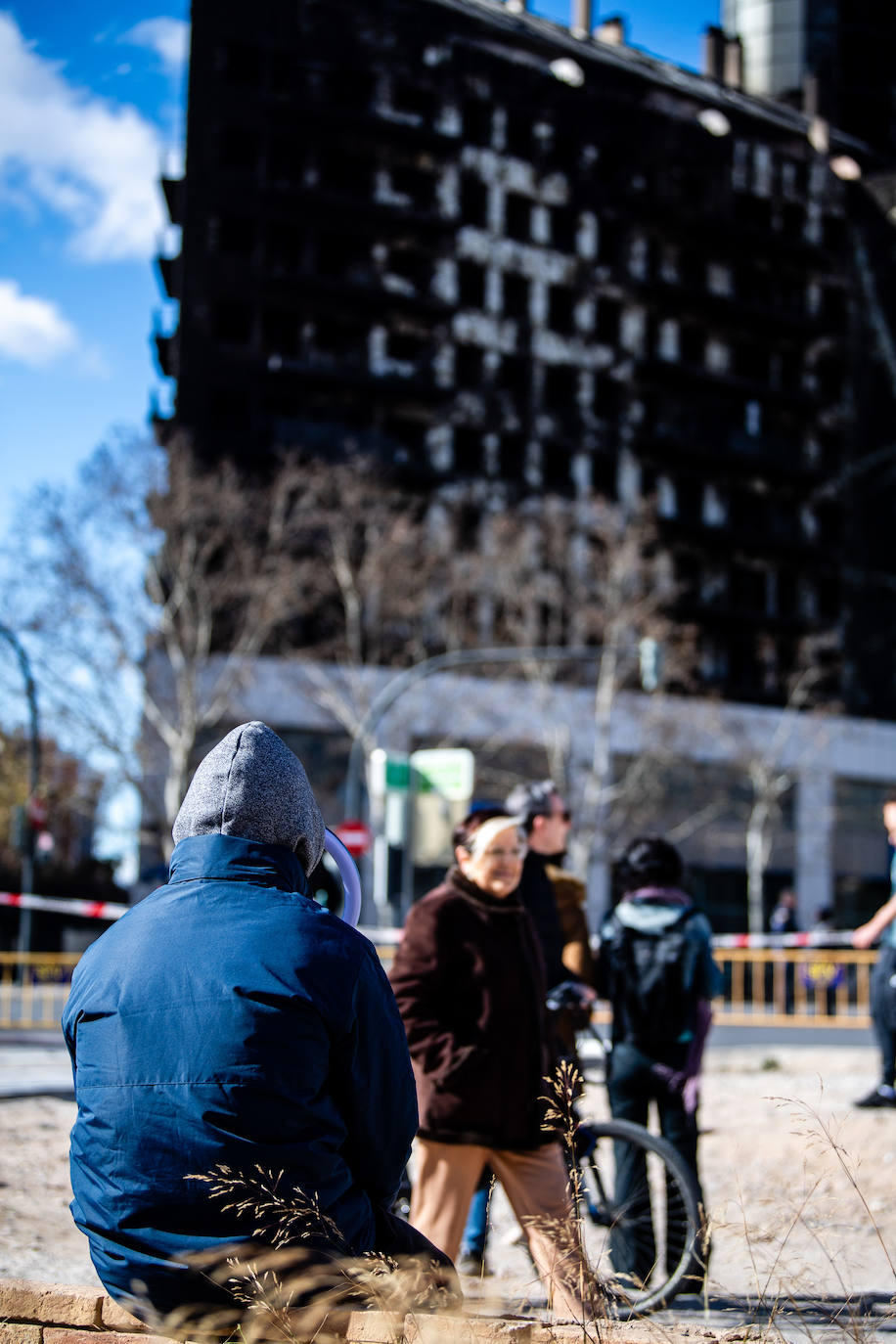 Campanar: El barrio herido en el que la vida sigue