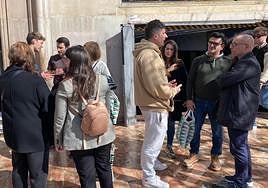 Reunión de propietarios afectados por el incendio de Campanar.