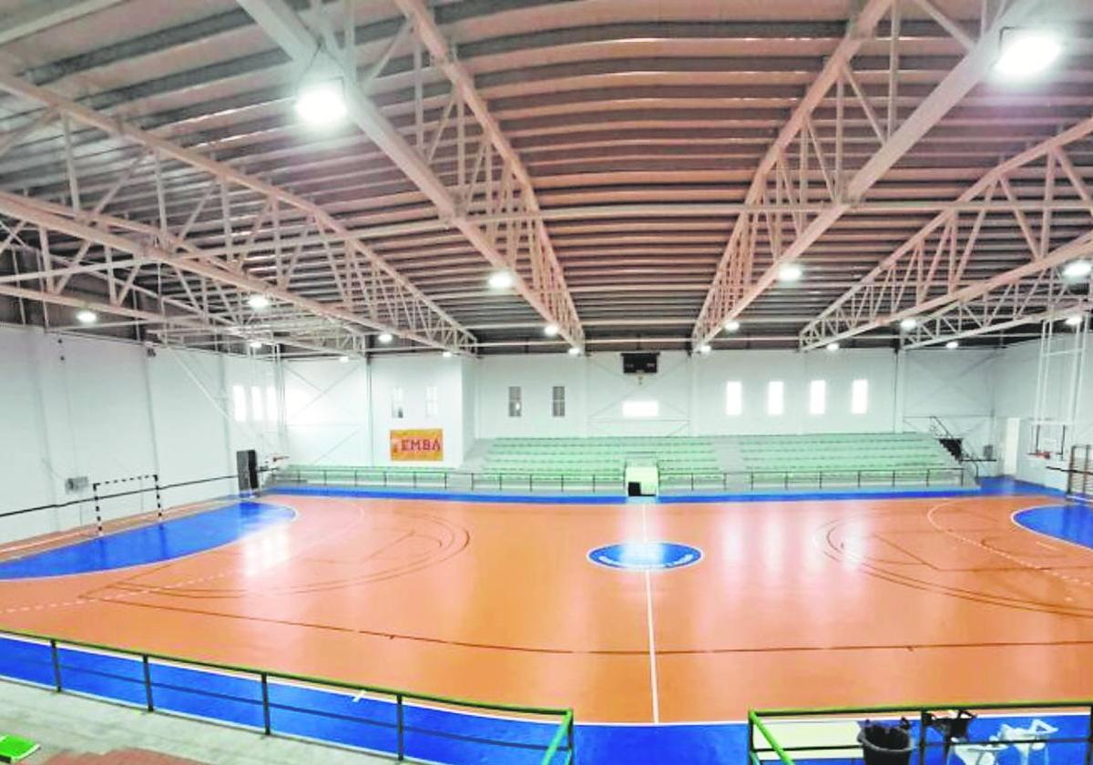 L'Alcúdia sustituye la cubierta de su principal pabellón deportivo